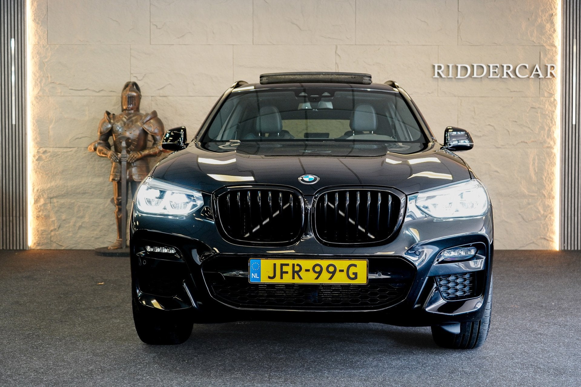 BMW X3 XDrive30i High Executive M|GARANTIE|PANO|LEDER|CARPLA, 15 km/l, Gebruikt, Euro 6, 4 cilinders