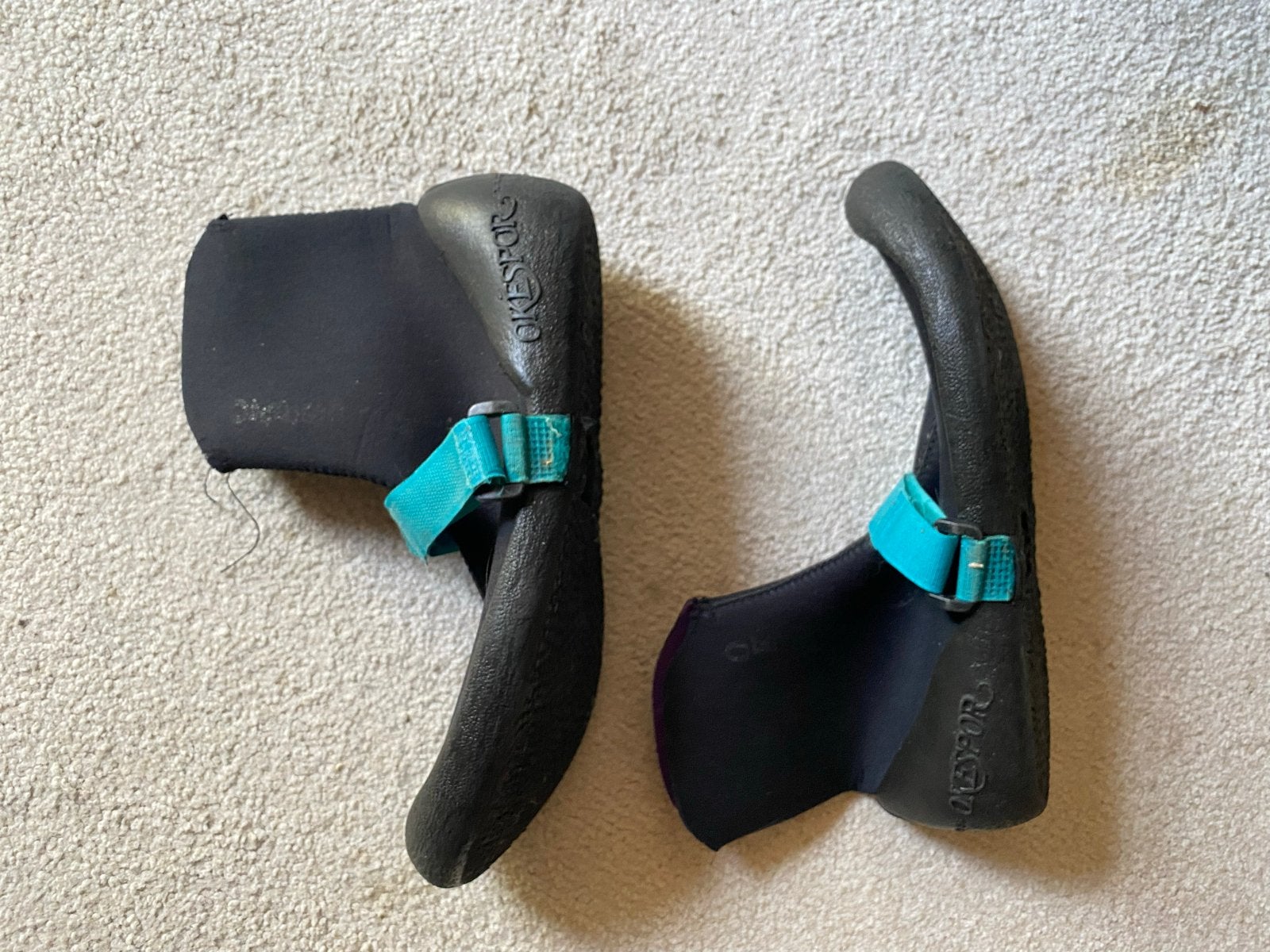 Surfschoenen maat 44 - Okespor, Ophalen of Verzenden, Gebruikt, Dame of Heer, Zeil- of Surfschoenen