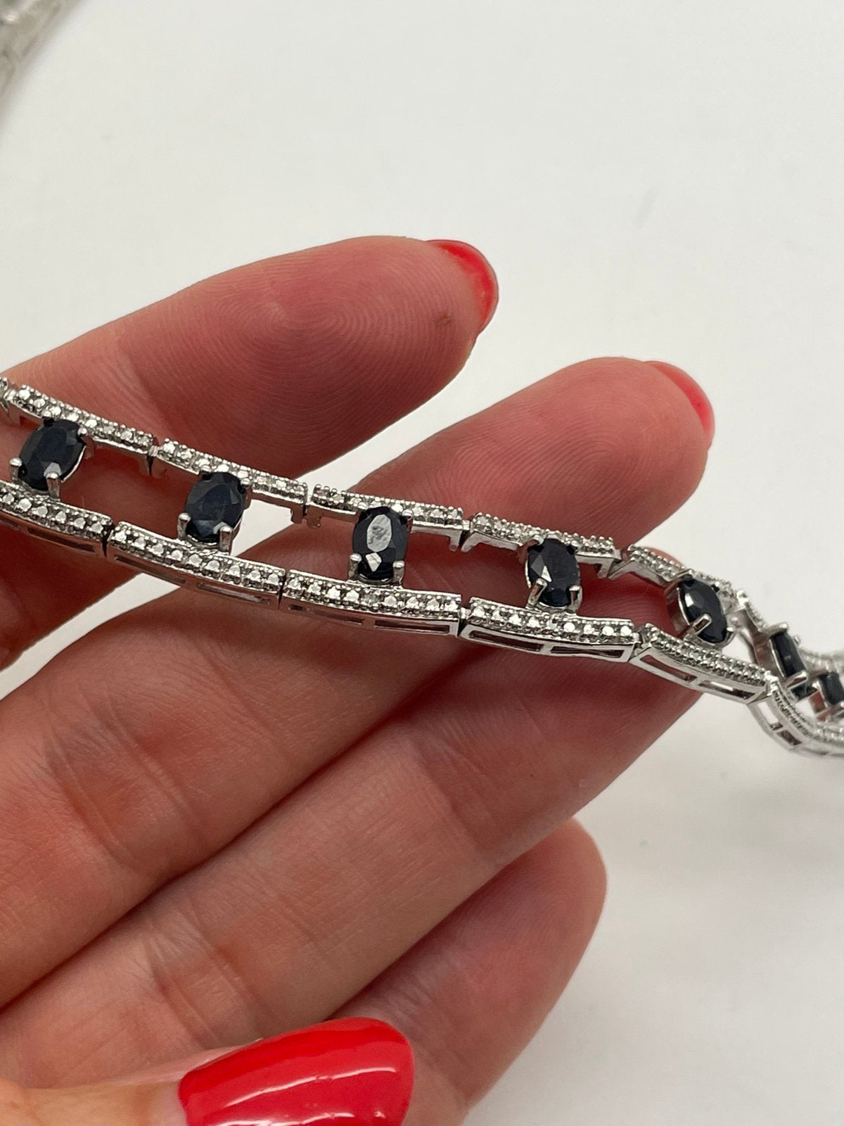 F101 Prachtig zilveren collier blauwe saffier, Ophalen of Verzenden, X, Met edelsteen, Zilver