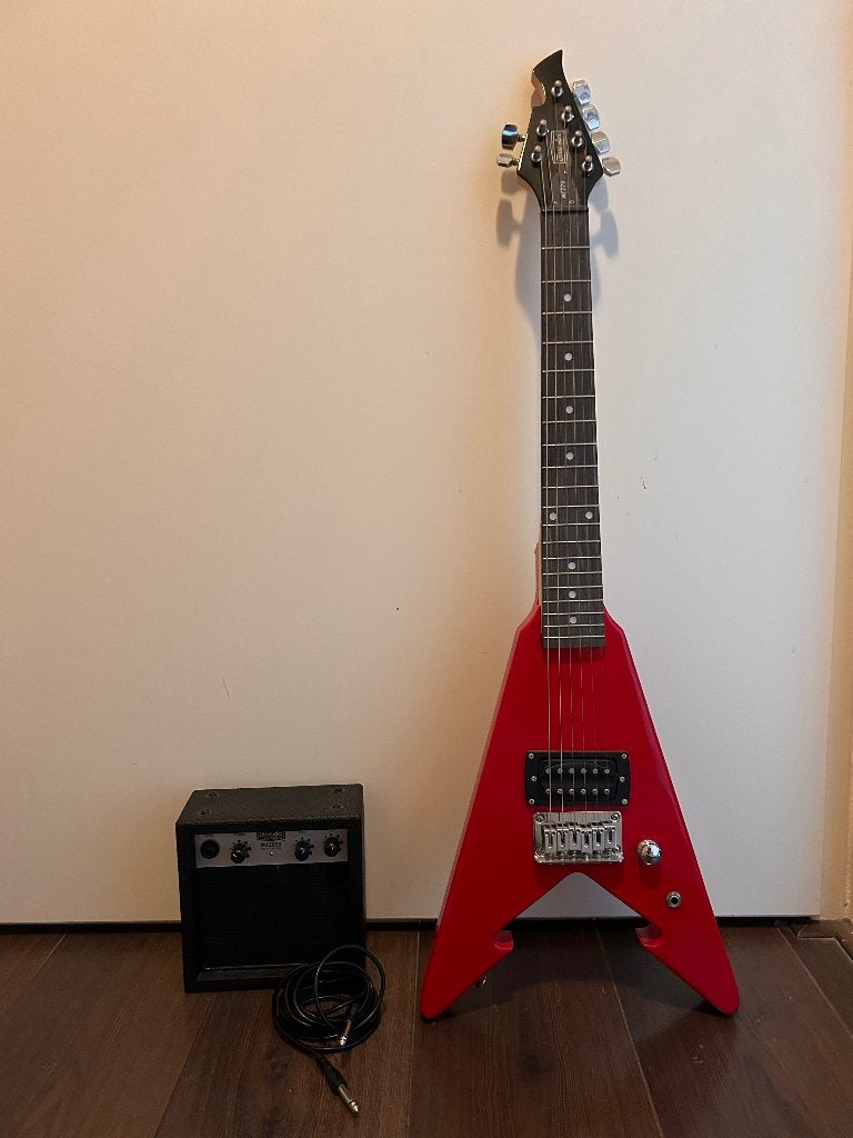 First Act ME279 Elektrische Gitaar + Mini Versterker, Muziek en Instrumenten, Versterkers | Bas en Gitaar, Ophalen, Zo goed als nieuw