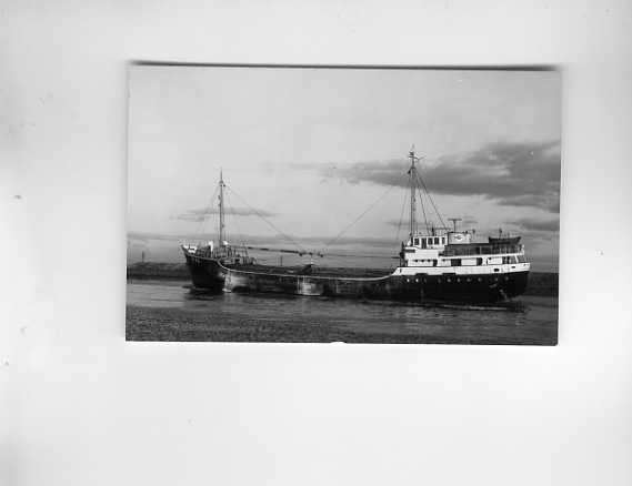 scheepvaart-foto-myra 1957, Verzamelen, Ophalen of Verzenden, Zo goed als nieuw, Motorboot, Boek of Tijdschrift