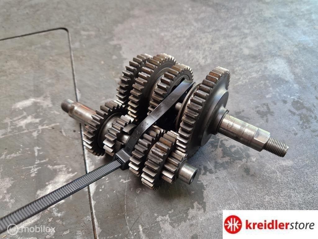 Kreidler 5 bak tandwielen set in zeer mooie staat, Fietsen en Brommers, Brommeronderdelen | Kreidler, Gebruikt, Kreidler, Ophalen of Verzenden