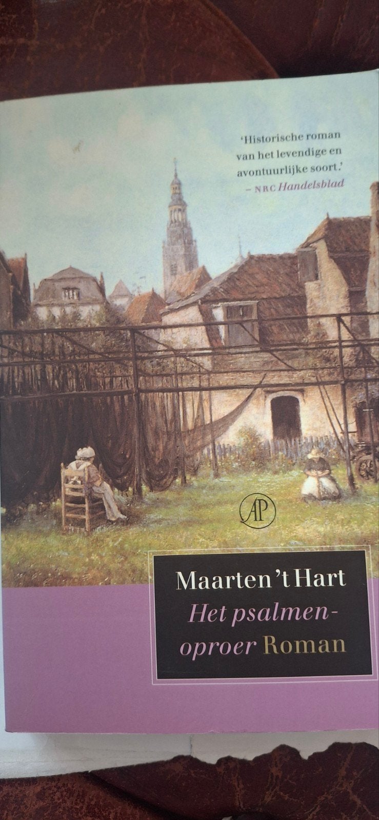 Maarten 't Hart - Het psalmenoproer Roman, Ophalen of Verzenden, Zo goed als nieuw, Maarten 't Hart, Nederland