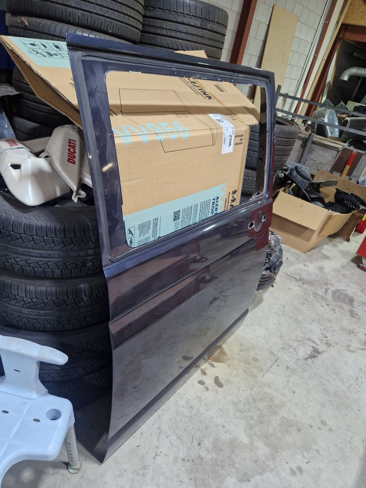 Schuifdeur  VW Transporter T6.1 of T6 Blauw metallic T5U, Ophalen, Gebruikt, Rechts, Volkswagen