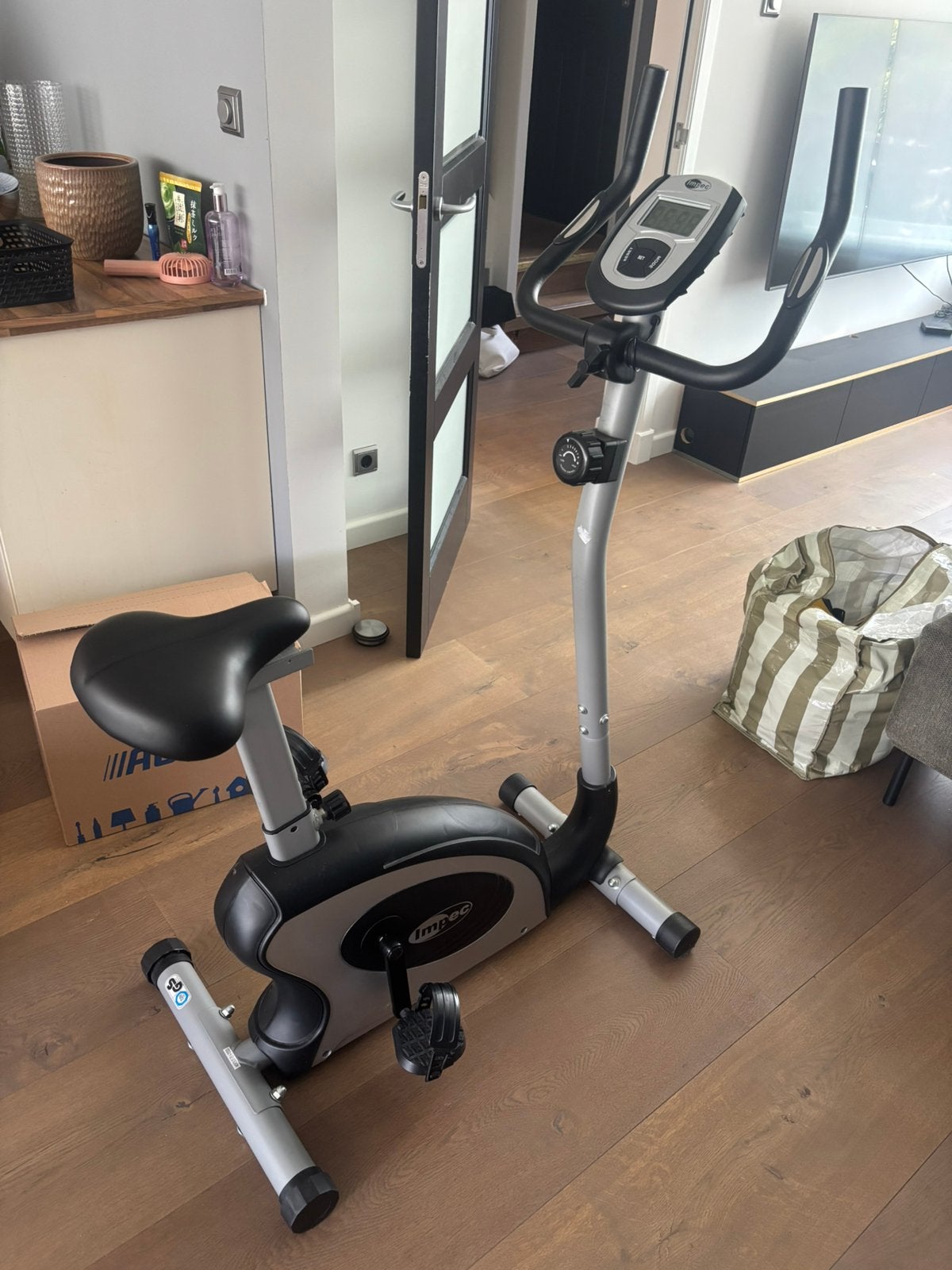 Impec Hometrainer, Ophalen, Zo goed als nieuw, Hometrainer