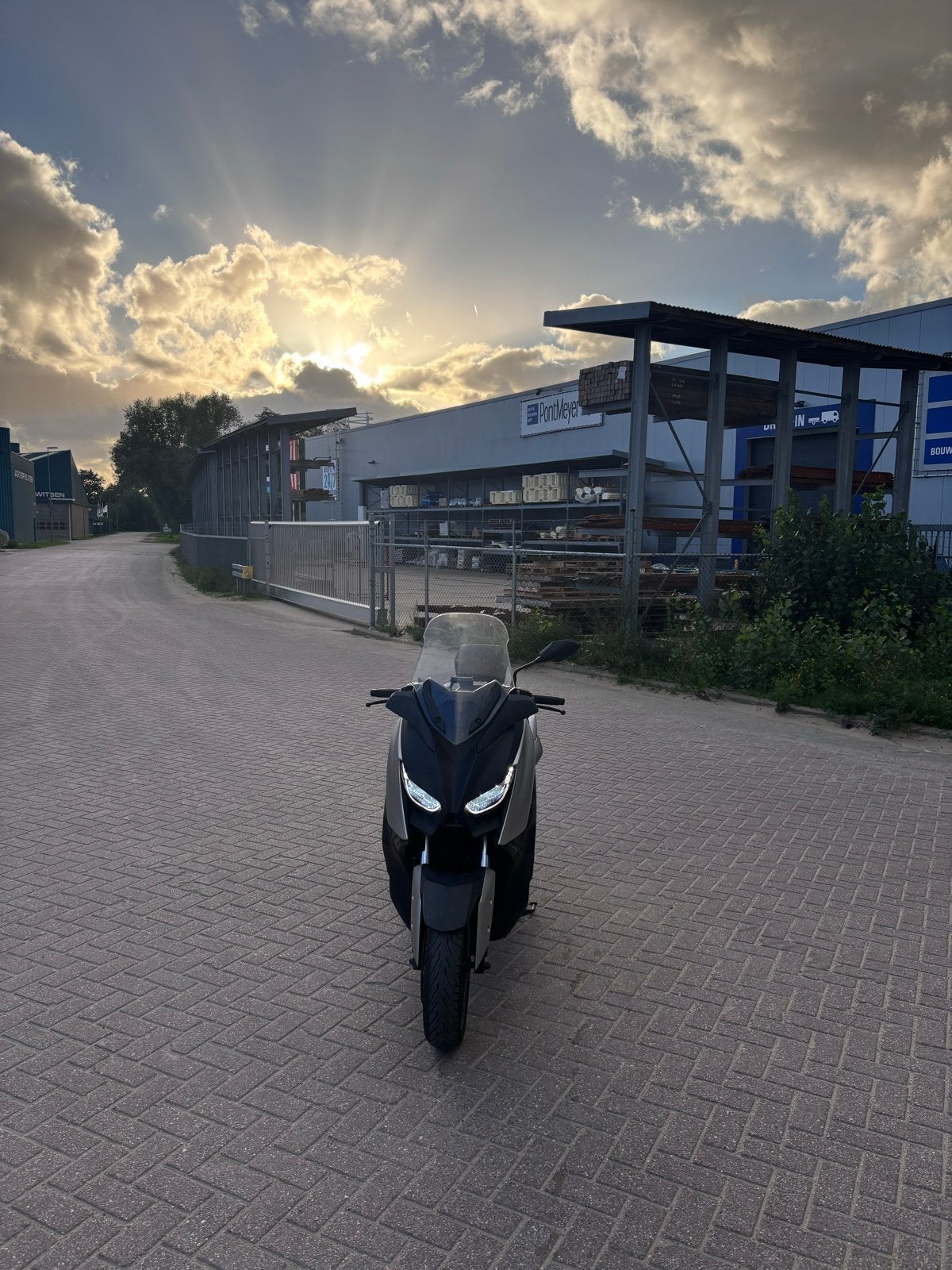 Yamaha X-Max 300 2018 - Goed onderhouden motorscooter, Overige modellen, Ophalen of Verzenden, Zo goed als nieuw, Benzine