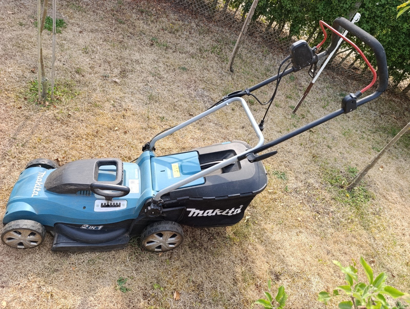 Makita ELM4120 Elektrische Grasmaaier, Ophalen, Cirkelmaaier, Elektrische grasmaaier, Makita