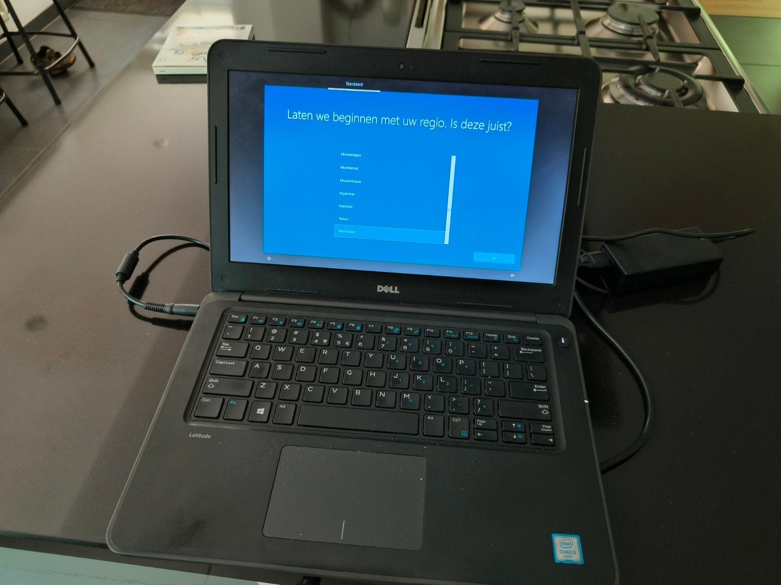 Dell Latitude 3380 Laptop - Ideaal voor school/werk, Gebruikt, Qwerty, 13 inch, Ophalen of Verzenden
