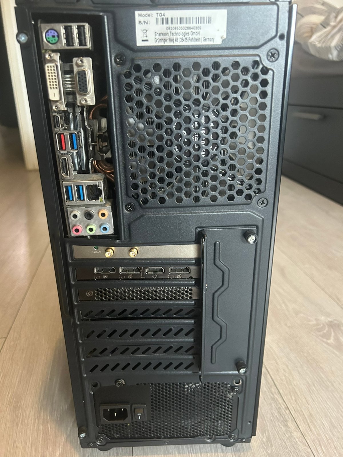 Rx 6600 XT PC, Gebruikt, Overige genres, 1 speler, Eén computer