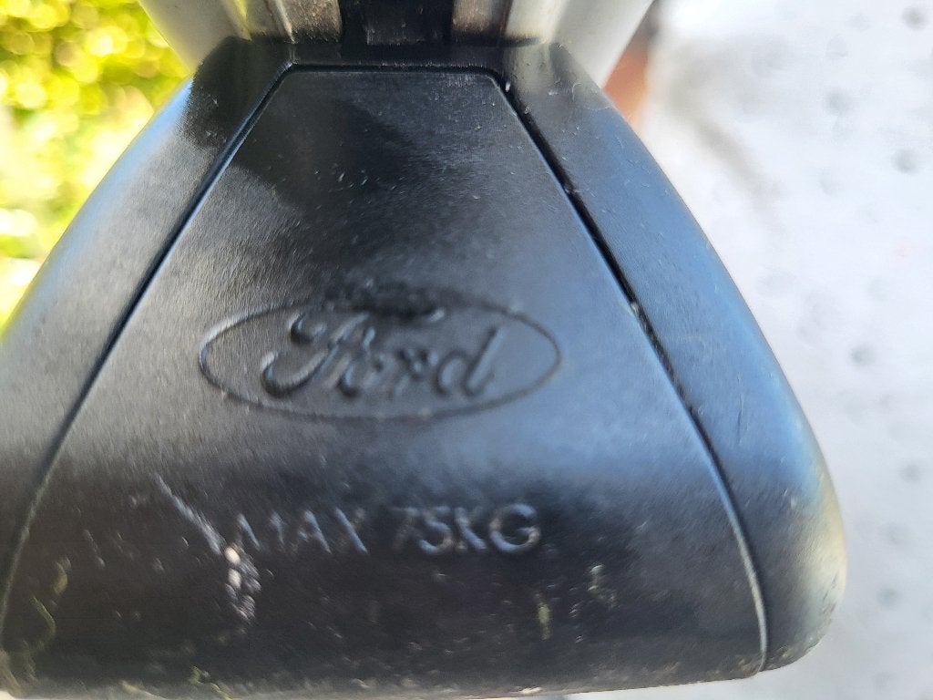 Dakdragers Ford Mondeo of Ford Focus wagon, Ophalen, Zo goed als nieuw