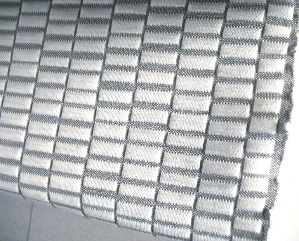 STOF VOOR DESIGN: bijzondere meubelstof Kvadrat METERS, Hobby en Vrije tijd, Stoffen en Lappen, Wol, 120 cm of meer, Ophalen of Verzenden