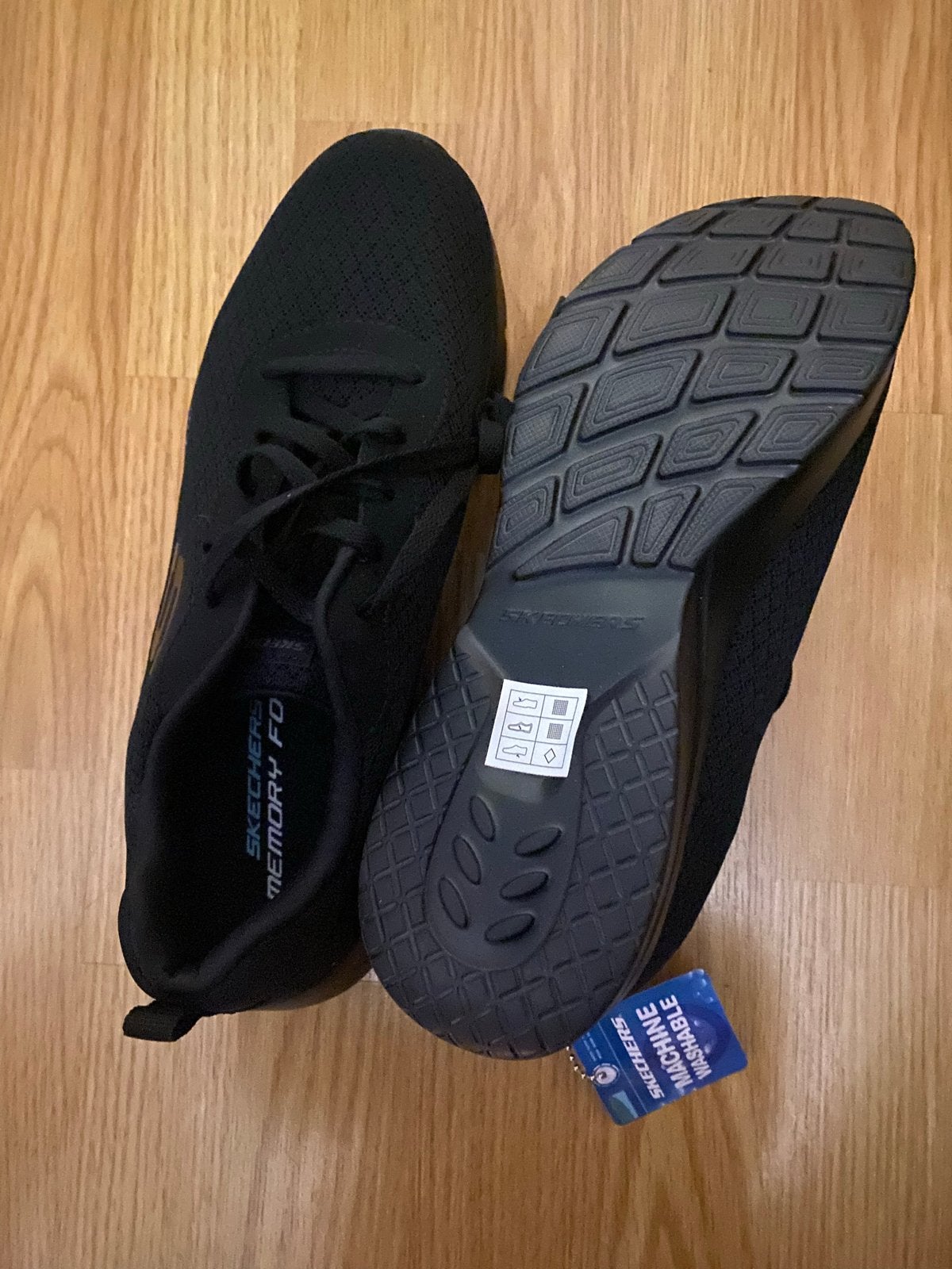 Skechers Memory Foam Sneakers - Zwart, Maat 40 . 15€, Verzenden, Nieuw, Zwart, Sneakers of Gympen