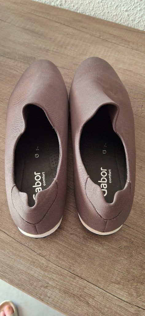 Gabor schoenen kleur groen nubuck, Instappers, Gabor, Ophalen of Verzenden, Zo goed als nieuw