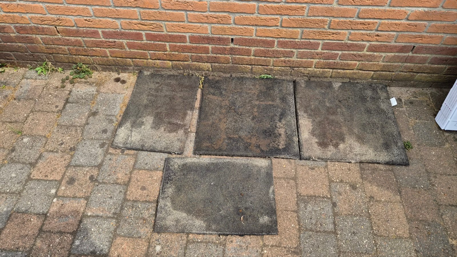 Rubberen tegels 2x 50x50 cm en 2x 50x35 cm, Tuin en Terras, Tegels en Klinkers, Ophalen, Gebruikt, Rubber, Minder dan 5 m²