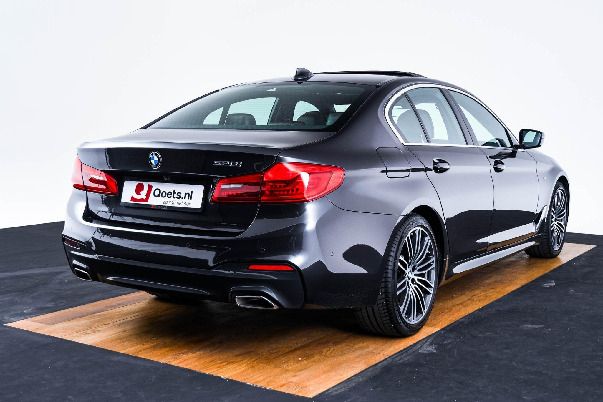 BMW 5-serie 520i High Executive Edition M Sport - Panoramada, Auto's, Automaat, Achterwielaandrijving, Gebruikt, 4 cilinders