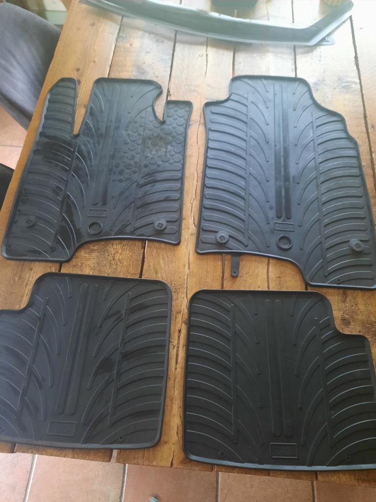 Rubber vloermatten Fiat Panda, Ophalen of Verzenden, Zo goed als nieuw