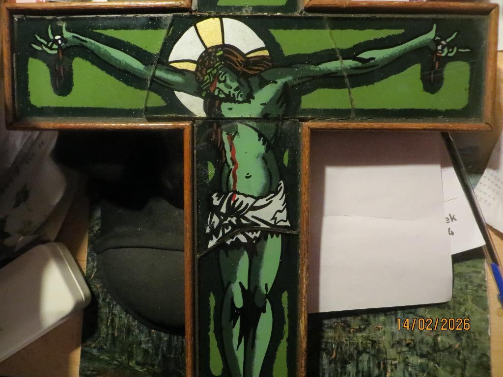 Pr. Achter glasschildering  Jezus a/h Kruis, Ophalen