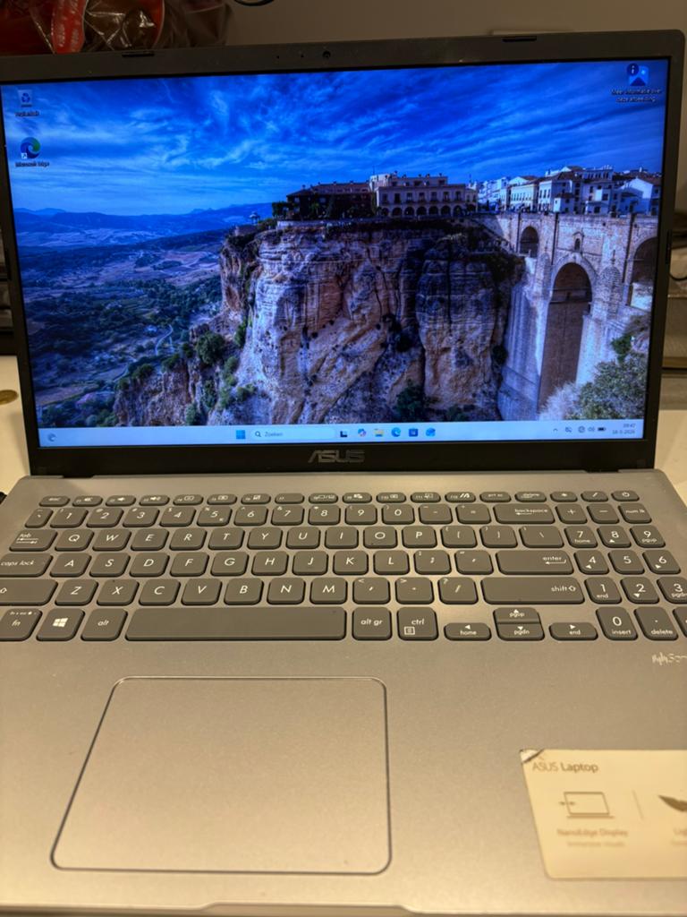 Asus core i5  10 gen 1035G1.          200 eu, Ophalen of Verzenden, Zo goed als nieuw, 15 inch, 2 tot 3 Ghz