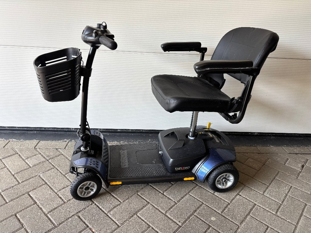 Pride GoGo Elite Traveller 4 wiel opvouwbare scootmobiel, Ophalen, 10 km/u of minder, 15 km of minder, Gebruikt