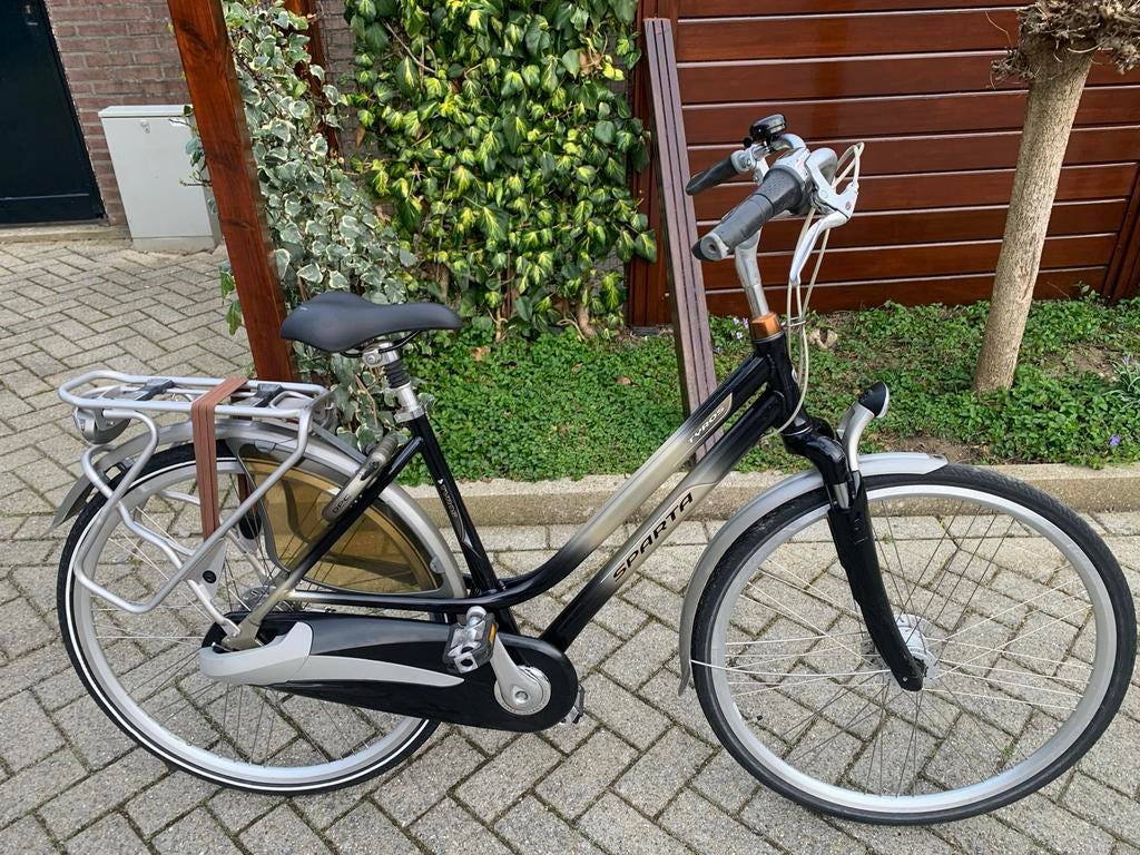 Sparta Tyros damesfiets 8 versnellingen., Fietsen en Brommers, Sparta, Versnellingen, Ophalen of Verzenden, Zo goed als nieuw