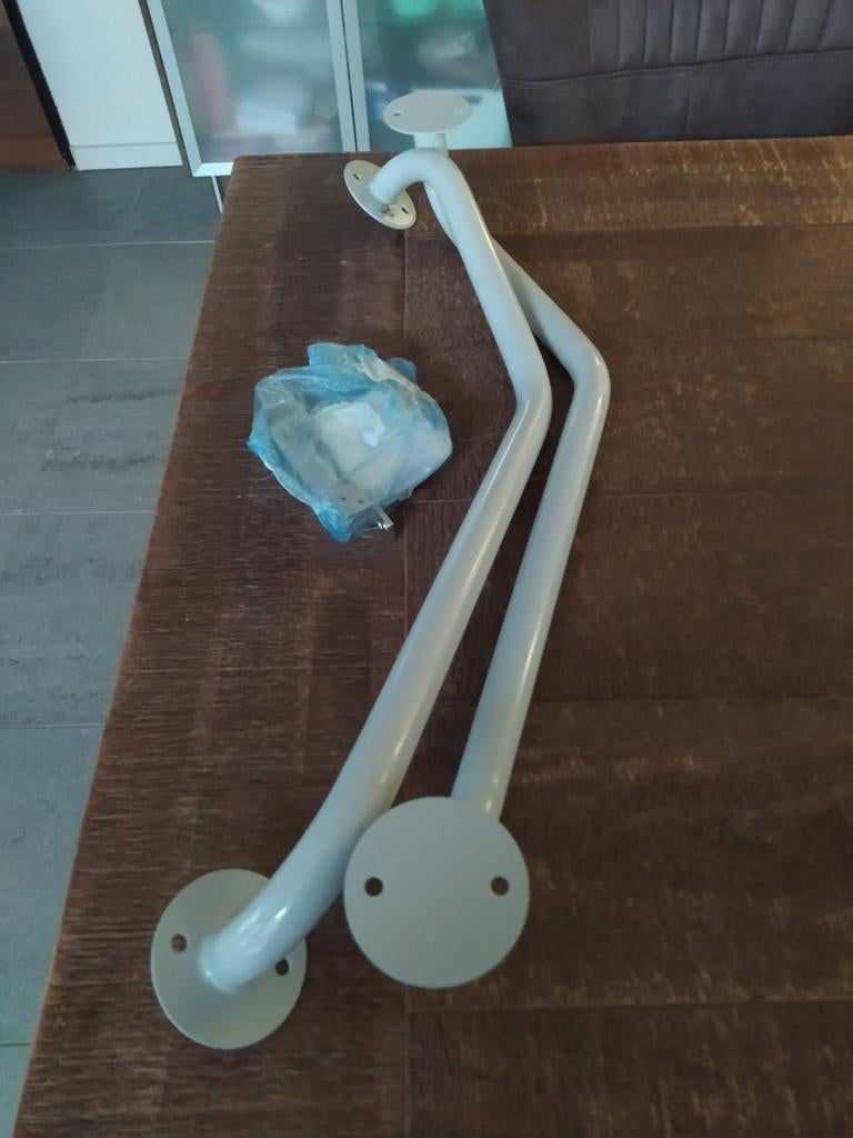 Handgrepen voor o.a.douche of toilet, Diversen, Ophalen of Verzenden