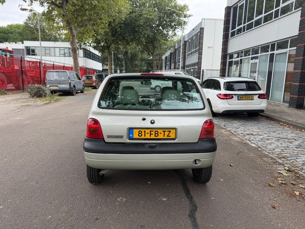 Renault Twingo 1.2 Comfort (bj 2000), foto 4