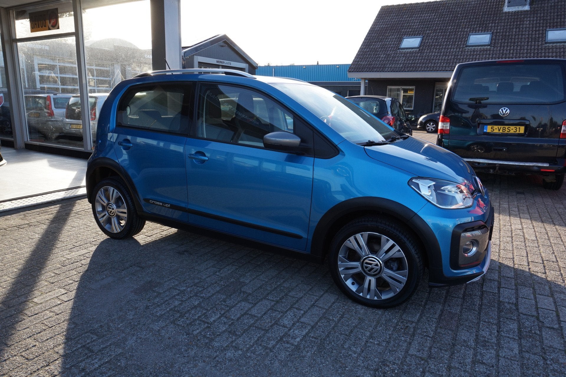Volkswagen up! 1.0 BMT cross up! ,49dkm Automaat , cruise In, 12 maanden, Stof, Gebruikt, 23 km/l