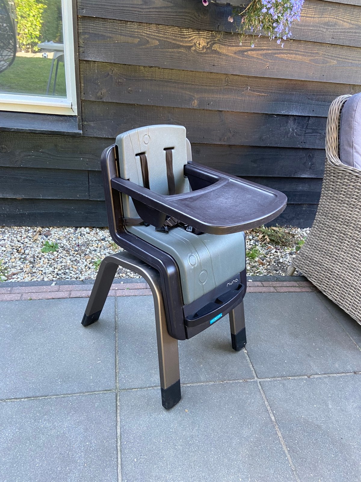 Kinderstoel nuna, Tuin en Terras, Tuinstoelen, Ophalen, Zo goed als nieuw, Kunststof, Verstelbaar