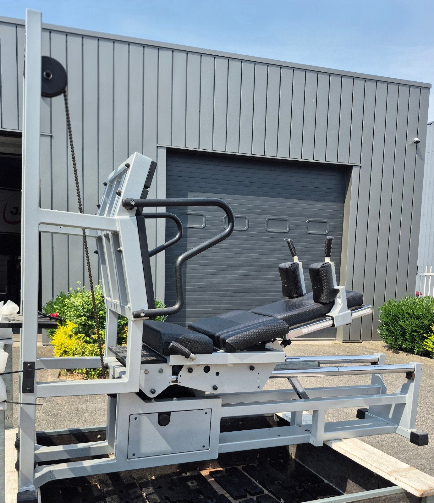 Technogym Isotonic Leg Press/Hack Squat – 260KG steekgewicht, Sport en Fitness, Fitnessmaterialen, Ophalen, Gebruikt, Benen, Overige typen