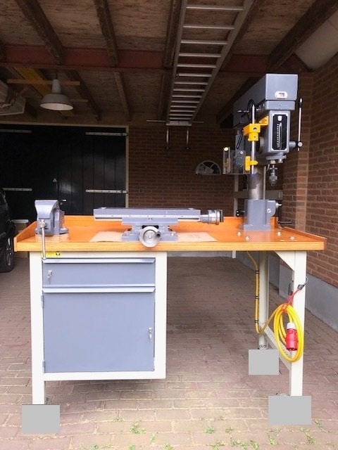 kolomboormachine op werktafel, Ophalen, 600 watt of meer, Variabele snelheid, Zo goed als nieuw