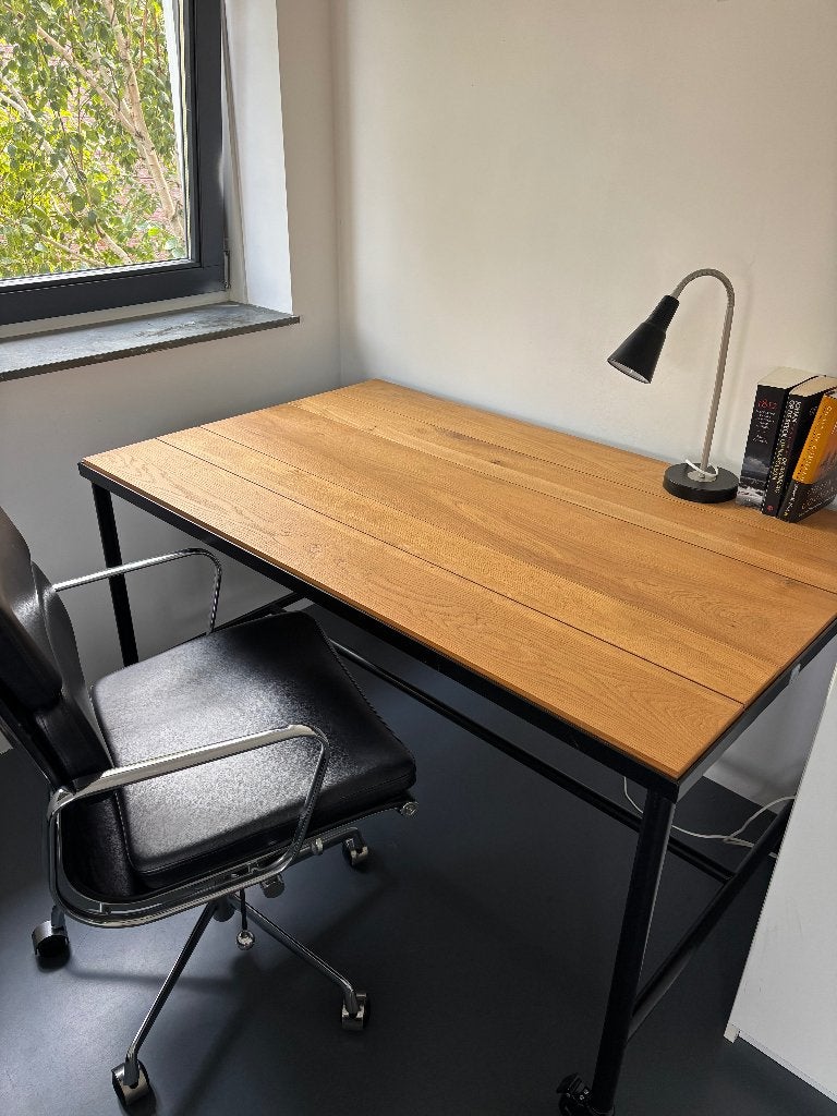 Tafel - Bureau - Eettafel cm137/88/79, Ophalen, Gebruikt, 100 tot 150 cm, Eikenhout