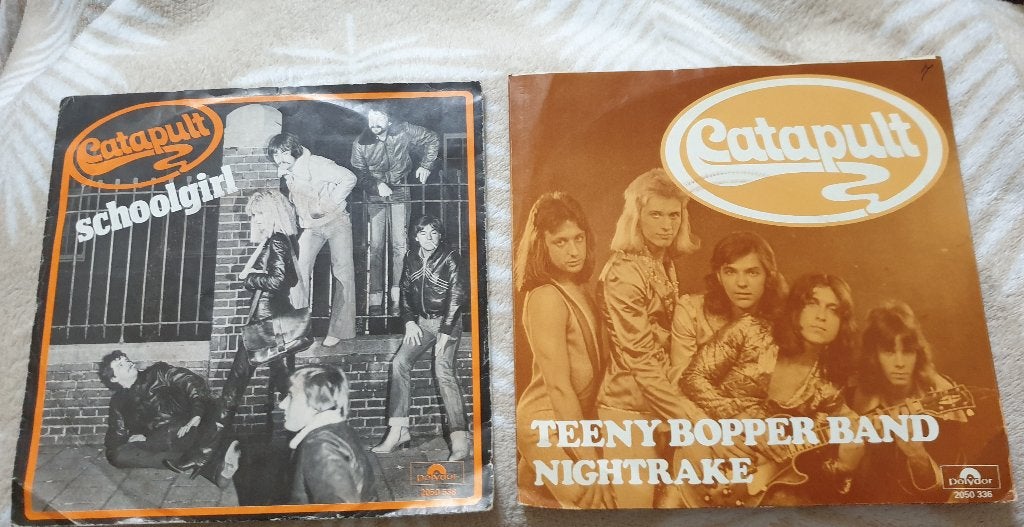 2 x single van de popgroep Catapult., Ophalen of Verzenden, Gebruikt, 7 inch, Pop