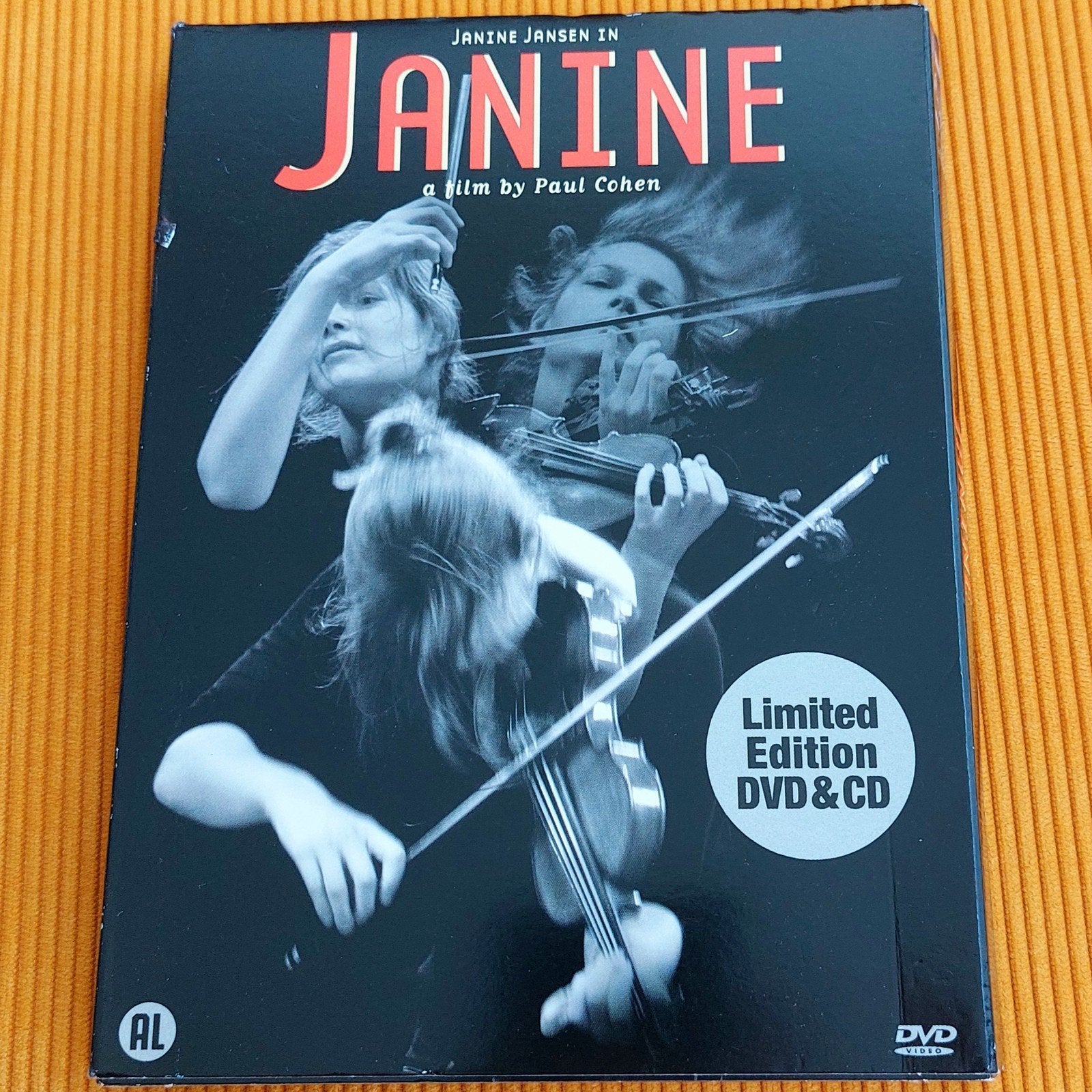 Janine Jansen in Janine - Limited Edition DVD & CD, Nederlands, Zo goed als nieuw, Alle leeftijden, Documentaire