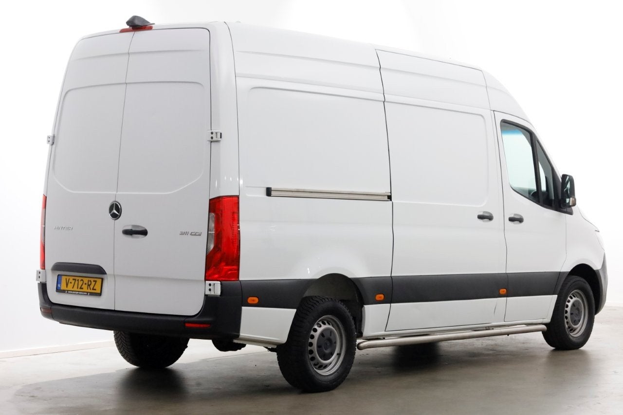 Mercedes-Benz Sprinter 311 CDI 115pk L2H2 RWD Servicewagen A, Auto's, Achterwielaandrijving, Gebruikt, Euro 6, 4 cilinders