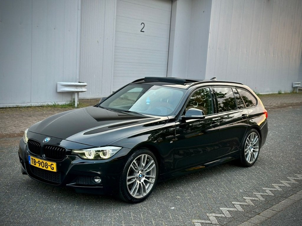 BMW 3-Serie 320i 184pk Aut 2018 Zwart, Auto's, 1998 cc, Achterwielaandrijving, 1800 kg, 4 cilinders