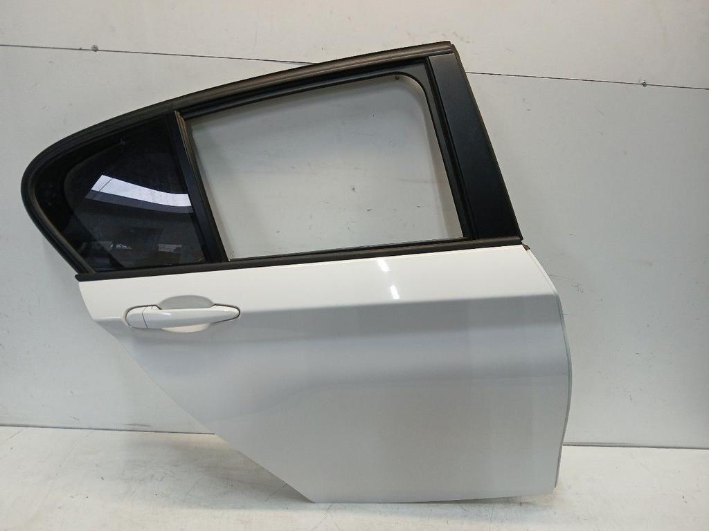 Portier rechts achter BMW 1 serie, Onderdelen@venauto.nl, Van der Ven Autorecycling B.V., Gebruikt, Ettenseweg 76, 4706 PB Roosendaal, The Netherlands