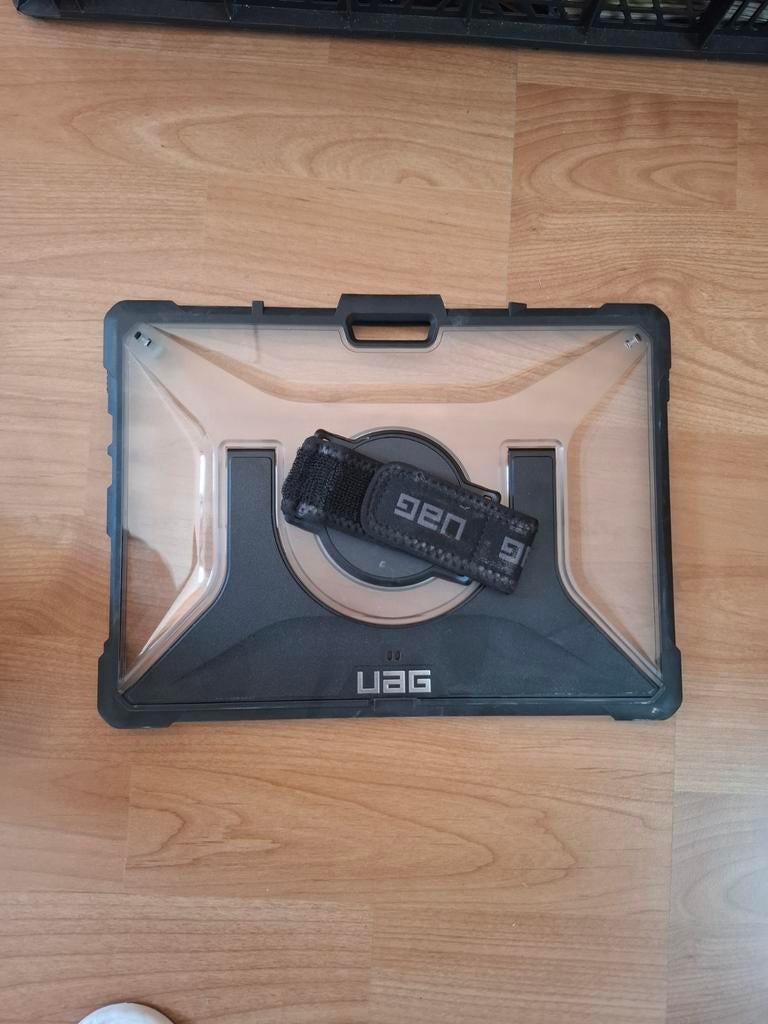 UAG Tablet Hoes met Handvat - Robuuste Bescherming, 10 inch, Gebruikt, Bescherming voor- en achterkant, Ophalen of Verzenden