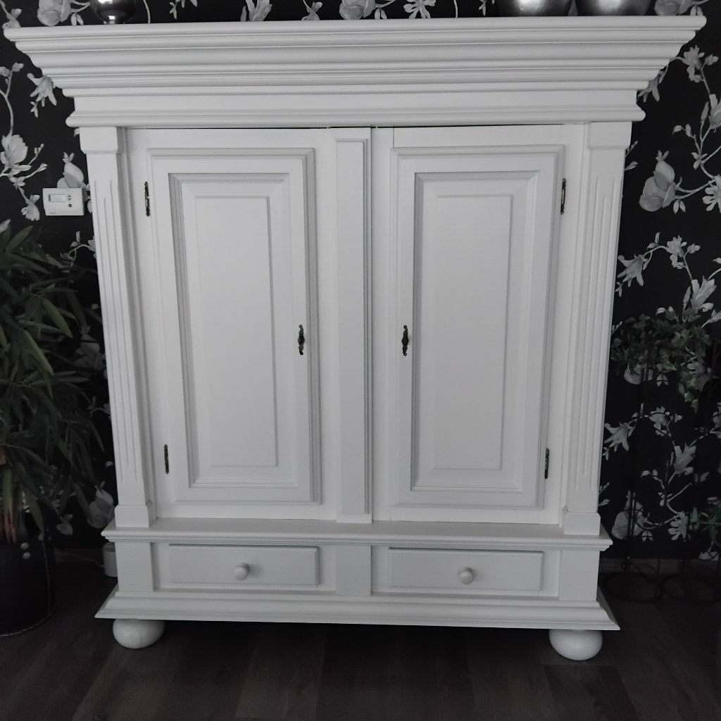 Prachtige witte eiken kast. Massief, Ophalen, Met deur(en), 150 tot 200 cm, Landelijk