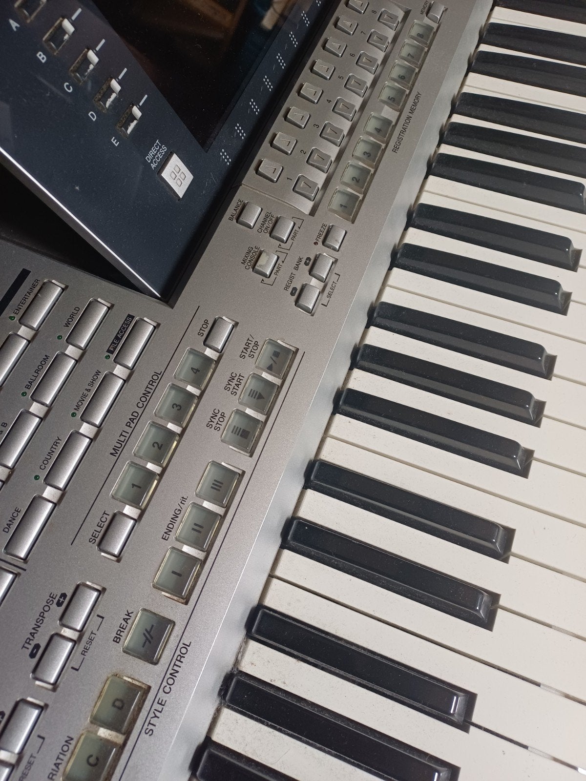 Yamaha tyros 2 + Lcd monitor, Ophalen, Yamaha, Midi-aansluiting, 61 toetsen