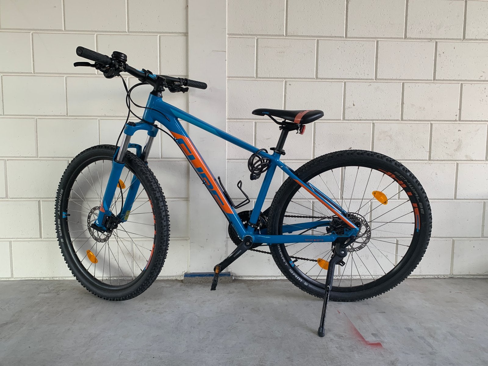 Mooie en goed onderhouden Cube Aim mountainbike 27,5 inch