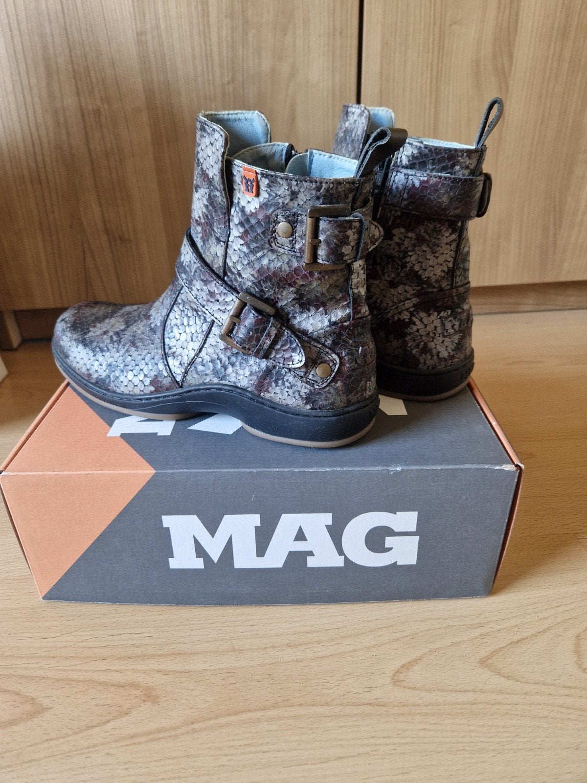 MAG WILD FROZEN FLOWERS leren enkellaarzen maat 41, Ophalen of Verzenden