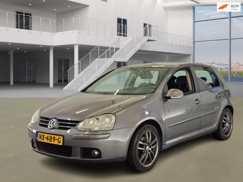 Volkswagen Golf 1.6 Trendline PSENSOR CRUISE 2 X SLEUTELS, Auto's, Volkswagen, Voorwielaandrijving, Gebruikt, 4 cilinders, 620 kg