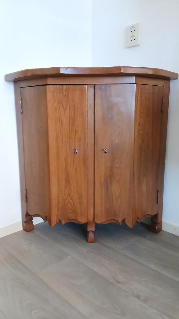 vintage iepenhouten rustiek hoekkastje, Ophalen