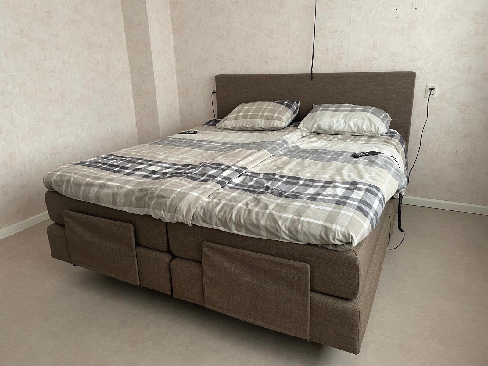 Verstelbaar tweepersoons boxspring bed, Ophalen, Bruin, Tweepersoons, 180 cm