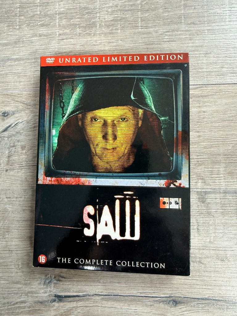 DVD box Saw Complete Collection 1 t/m 7 incl 3D bril, Cd's en Dvd's, Vanaf 16 jaar, Ophalen of Verzenden, Zo goed als nieuw