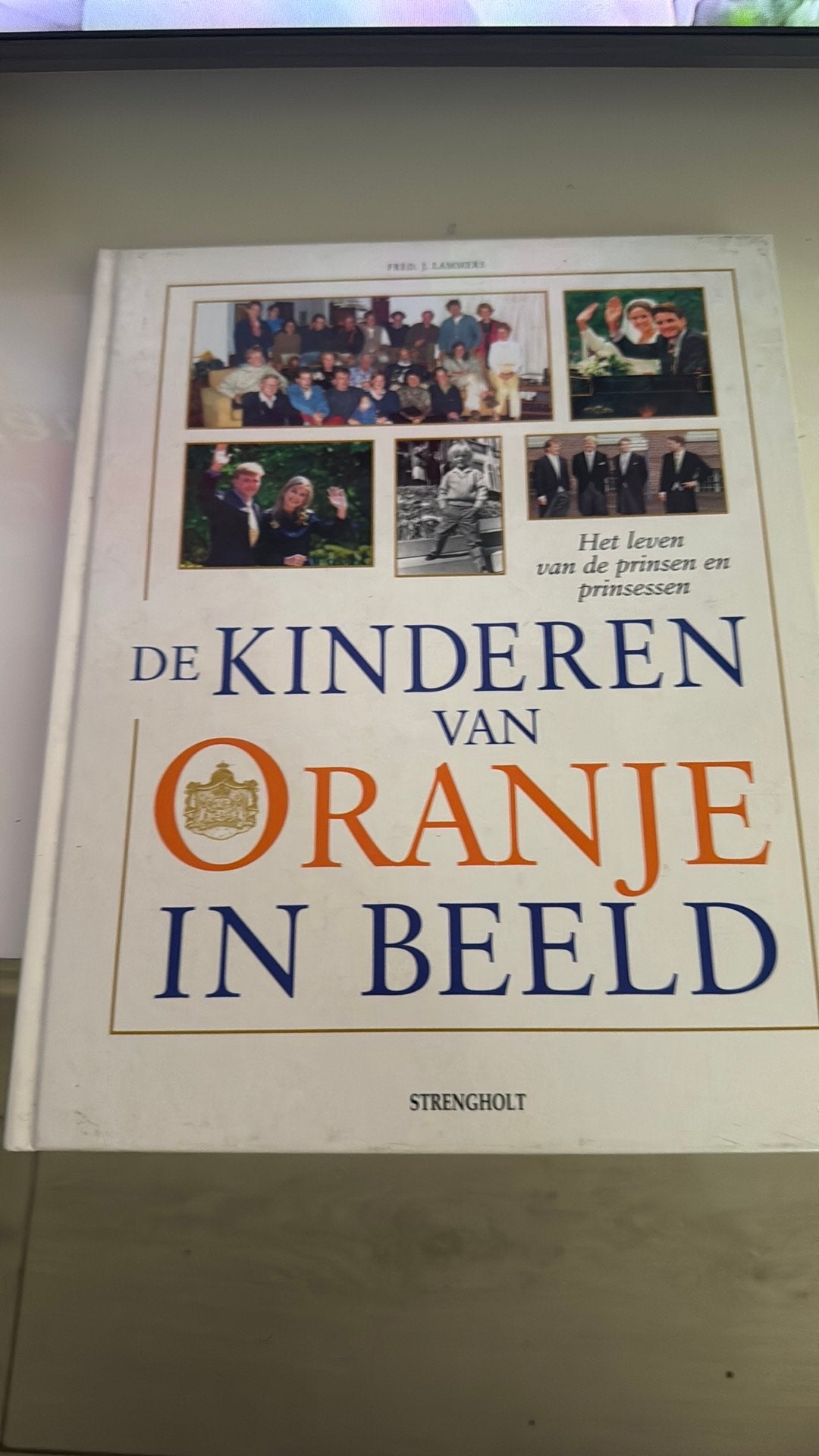 F.J. Lammers - De kinderen van Oranje in beeld, F.J. Lammers, Ophalen of Verzenden, Zo goed als nieuw, Nederland