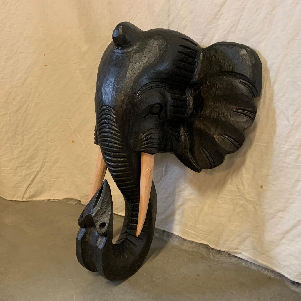 Houten Olifantenkop - 50 cm – 2 kleuren –bij TTM Wonen, TTM Wonen, Meubels – (Perzische) Tapijten en Woonaccessoires, Taag 63, 2491 CS, Den Haag (Forepark)