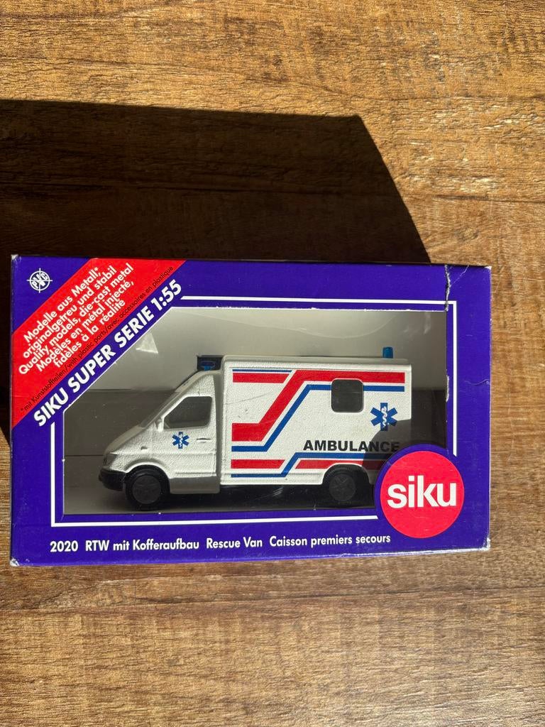 Siku Super Serie 1:55 Ambulance RTW 2020 in doos, Ophalen of Verzenden, Nieuw, Overige typen