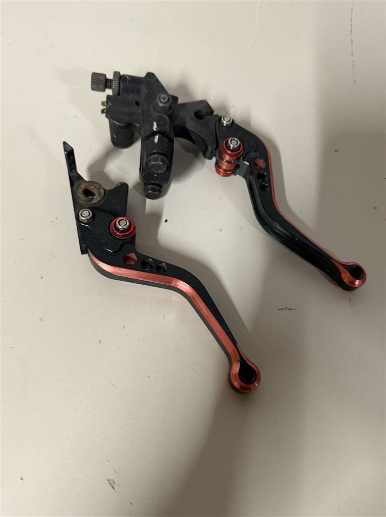 Honda Cbr125r Cbr 125 R-5 2005 2004 - 2006 Voorremhendel Kop, Motoren, Ophalen of Verzenden, Zo goed als nieuw