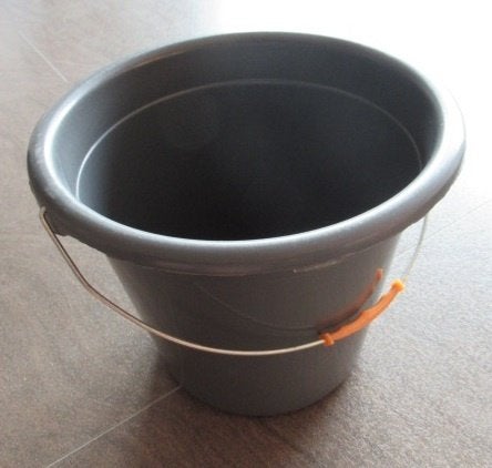 emmer h23cm doorsnede 24cm, Huis en Inrichting, Emmers, Ophalen of Verzenden, Gebruikt, Kunststof
